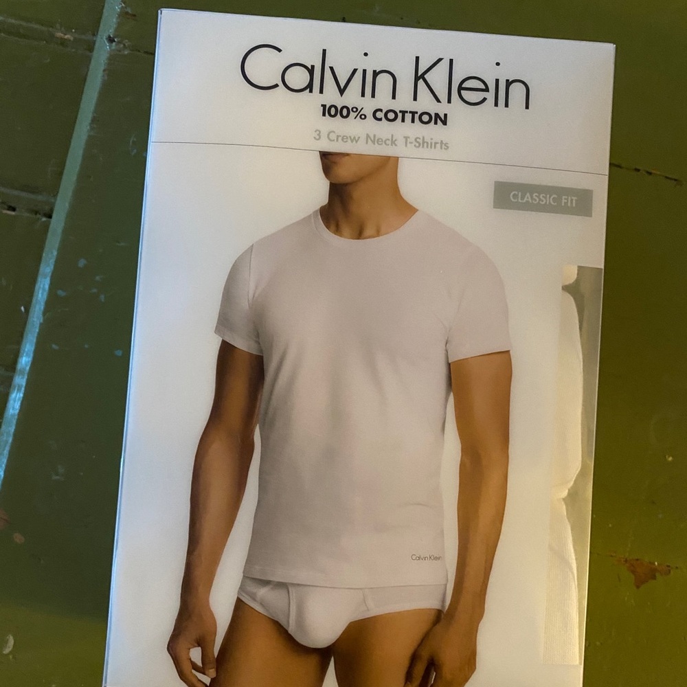 Calvin Klein White T shirts (3)